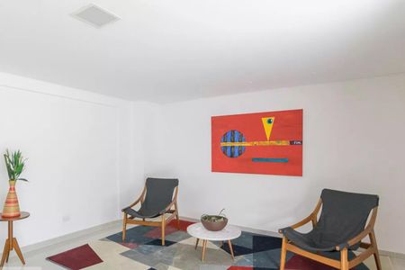 Apartamento à venda com 72m², 2 quartos e 2 vagasHall social