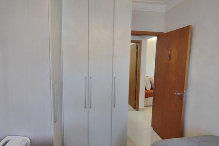 Quarto de apartamento à venda com 2 quartos, 72m² em Santa Maria, São Caetano do Sul