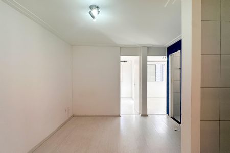 Sala de apartamento para alugar com 2 quartos, 40m² em Parque Espacial, São Bernardo do Campo