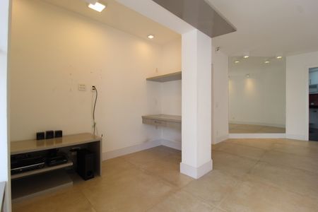 Sala de apartamento para alugar com 1 quarto, 105m² em Vila Nova Conceição, São Paulo