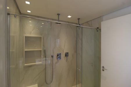 Apartamento para alugar com 105m², 1 quarto e 2 vagasBanheiro da Suíte