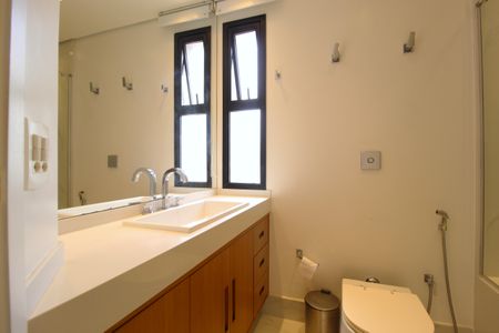 Apartamento para alugar com 105m², 1 quarto e 2 vagasBanheiro da Suíte
