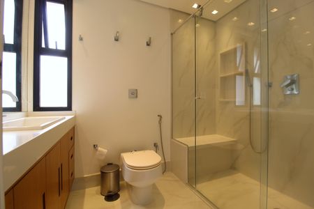 Apartamento para alugar com 105m², 1 quarto e 2 vagasBanheiro da Suíte