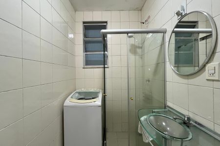 Apartamento para alugar com 60m², 1 quarto e sem vagaBanheiro 
