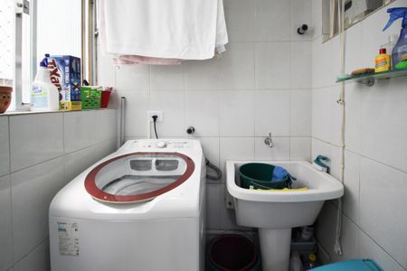 Apartamento à venda com 92m², 3 quartos e 1 vagaÁrea de Serviço