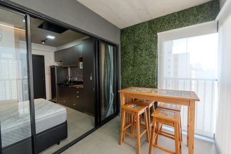 Sacada de kitnet/studio para alugar com 1 quarto, 24m² em Bela Vista, São Paulo