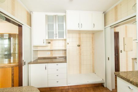 Apartamento para alugar com 292m², 4 quartos e 2 vagasCozinha