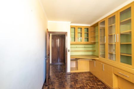 Apartamento para alugar com 292m², 4 quartos e 2 vagasQuarto 3