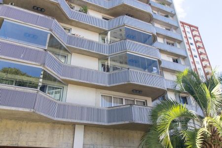 Apartamento para alugar com 292m², 4 quartos e 2 vagasPlaca