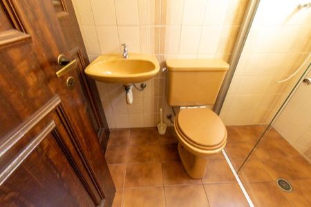 Apartamento para alugar com 292m², 4 quartos e 2 vagasBanheiro de serviço