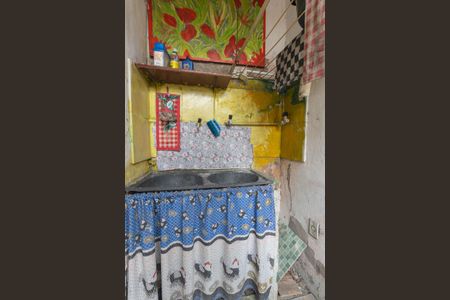 Área de Serviço de casa para alugar com 3 quartos, 120m² em Mutondo, São Gonçalo