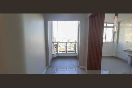 Sacada de apartamento à venda com 3 quartos, 75m² em Vila Osasco, Osasco