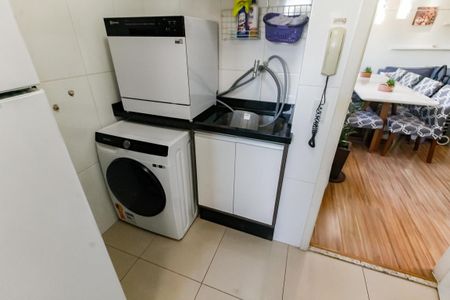 Apartamento para alugar com 46m², 2 quartos e 1 vagaÁrea de Serviço