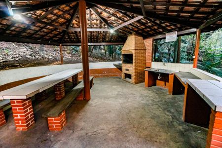 Apartamento para alugar com 46m², 2 quartos e 1 vagaÁrea comum - Churrasqueira