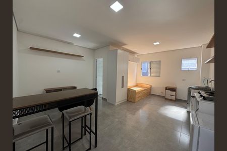 Sala/Cozinha/Quarto de kitnet/studio para alugar com 1 quarto, 25m² em Km 18, Osasco