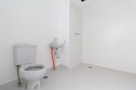 Banheiro de kitnet/studio à venda com 1 quarto, 27m² em Vila Aricanduva, São Paulo