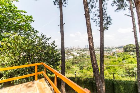 Casa de condomínio à venda com 240m², 3 quartos e 2 vagas Casa de condomínio à venda com 240m², 3 quartos e 2 vagasÁrea comum