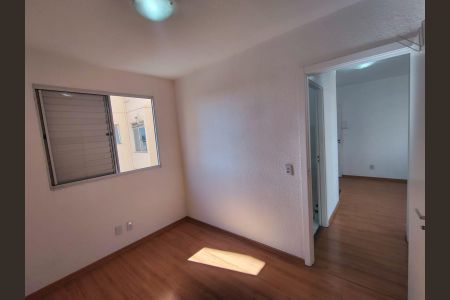 Quarto de apartamento para alugar com 2 quartos, 40m² em São Pedro, Osasco