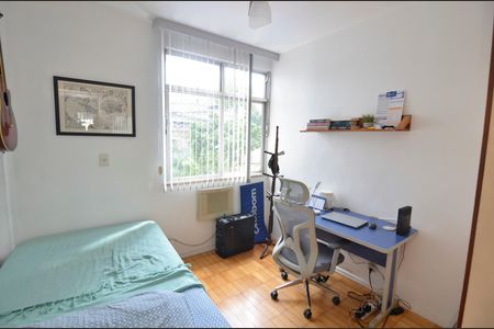 Apartamento à venda com 110m², 3 quartos e 1 vagaQuarto 2