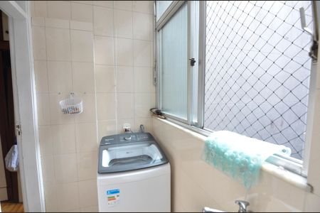 Apartamento à venda com 110m², 3 quartos e 1 vagaÁrea de Serviço