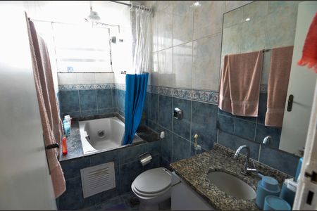 Apartamento à venda com 110m², 3 quartos e 1 vagaBanheiro da Suíte