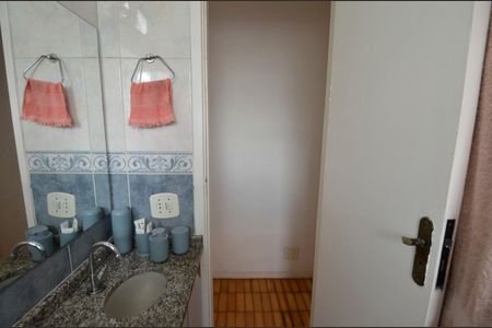 Apartamento à venda com 110m², 3 quartos e 1 vagaBanheiro da Suíte