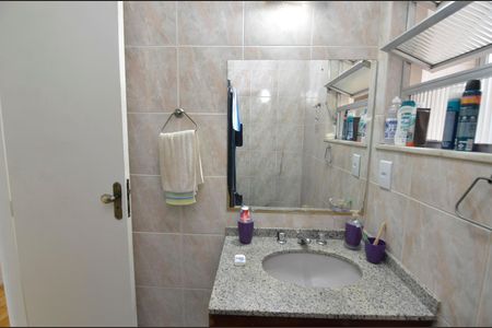 Apartamento à venda com 110m², 3 quartos e 1 vagaBanheiro Social