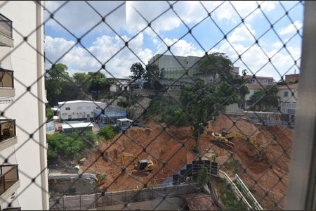 Apartamento à venda com 110m², 3 quartos e 1 vagaQuarto 2