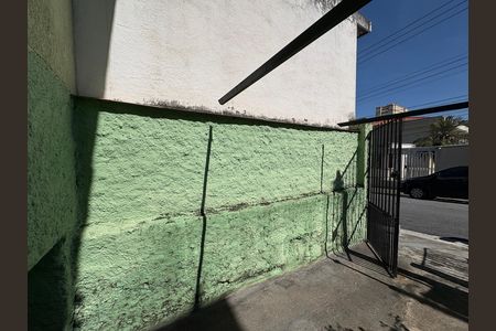 Casa à venda com 180m², 2 quartos e 1 vagaGaragem