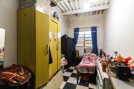 Quarto de casa para alugar com 1 quarto, 25m² em Jardim Nélia, São Paulo