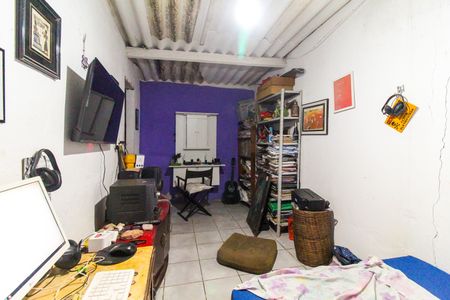 Sala de casa para alugar com 1 quarto, 25m² em Jardim Nélia, São Paulo