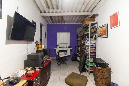 Sala de casa para alugar com 1 quarto, 25m² em Jardim Nélia, São Paulo