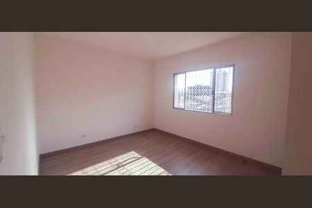 Casa à venda com 198m², 4 quartos e 2 vagasQuarto 1