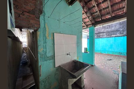 Casa para alugar com 160m², 2 quartos e 1 vagaÁrea de Serviço