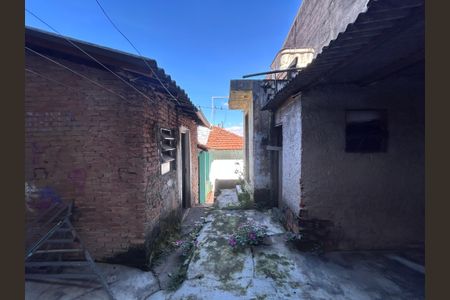 Casa para alugar com 160m², 2 quartos e 1 vagaQuintal