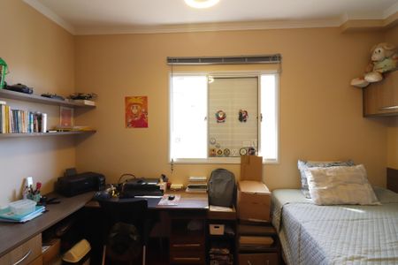 Apartamento à venda com 120m², 3 quartos e 2 vagasQuarto 2