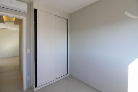 Apartamento para alugar com 74m², 3 quartos e 2 vagasQuarto 2