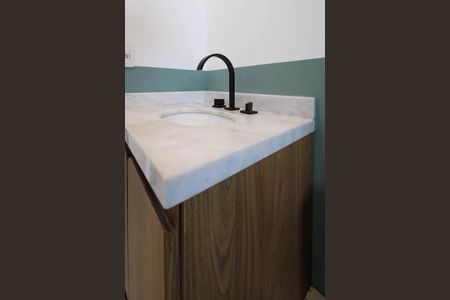 Apartamento para alugar com 74m², 3 quartos e 2 vagasBanheiro Suíte 