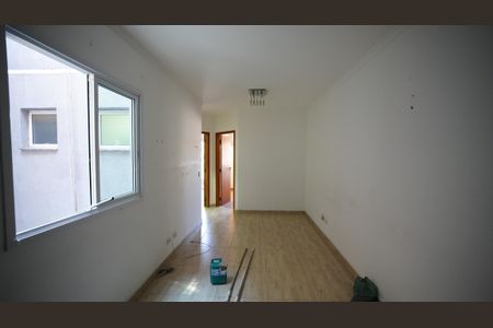 Sala de apartamento para alugar com 2 quartos, 94m² em Vila Pires, Santo André