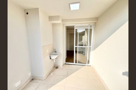 Apartamento à venda com 78m², 2 quartos e sem vagaVaranda/Quintal/Àrea de Serviço