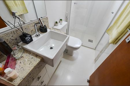 Apartamento à venda com 55m², 2 quartos e 1 vagaBanheiro Social