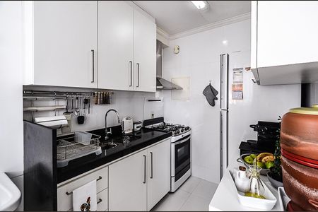 Apartamento à venda com 55m², 2 quartos e 1 vagaCozinha