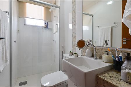 Apartamento à venda com 55m², 2 quartos e 1 vagaBanheiro Suíte