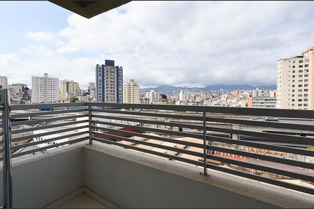 Apartamento à venda com 55m², 2 quartos e 1 vagaVaranda