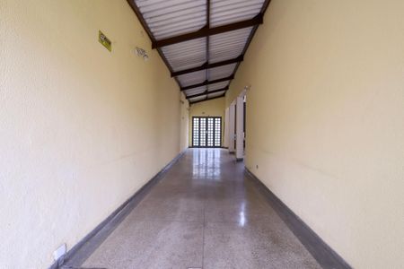 Casa à venda com 210m², 3 quartos e 3 vagasGaragem