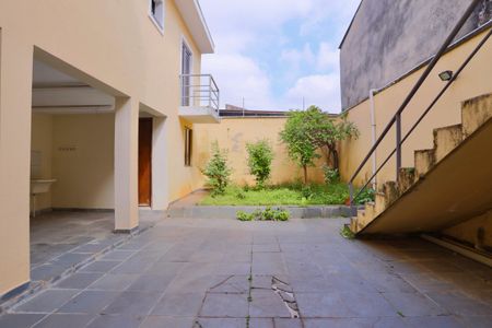 Casa à venda com 210m², 3 quartos e 3 vagasQuintal