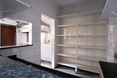 Casa à venda com 210m², 3 quartos e 3 vagasCozinha