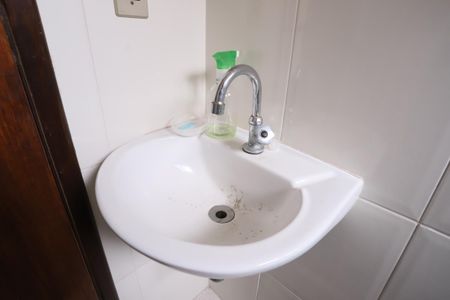 Casa à venda com 210m², 3 quartos e 3 vagasBanheiro 3