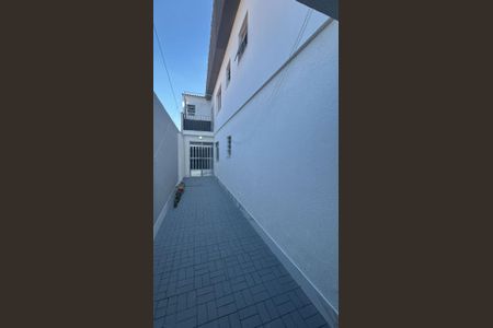 Casa à venda com 180m², 2 quartos e 2 vagasÁrea externa