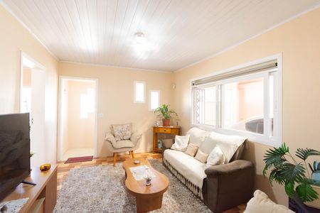 Casa à venda com 4 quartos, 140m² em Fátima, Canoas